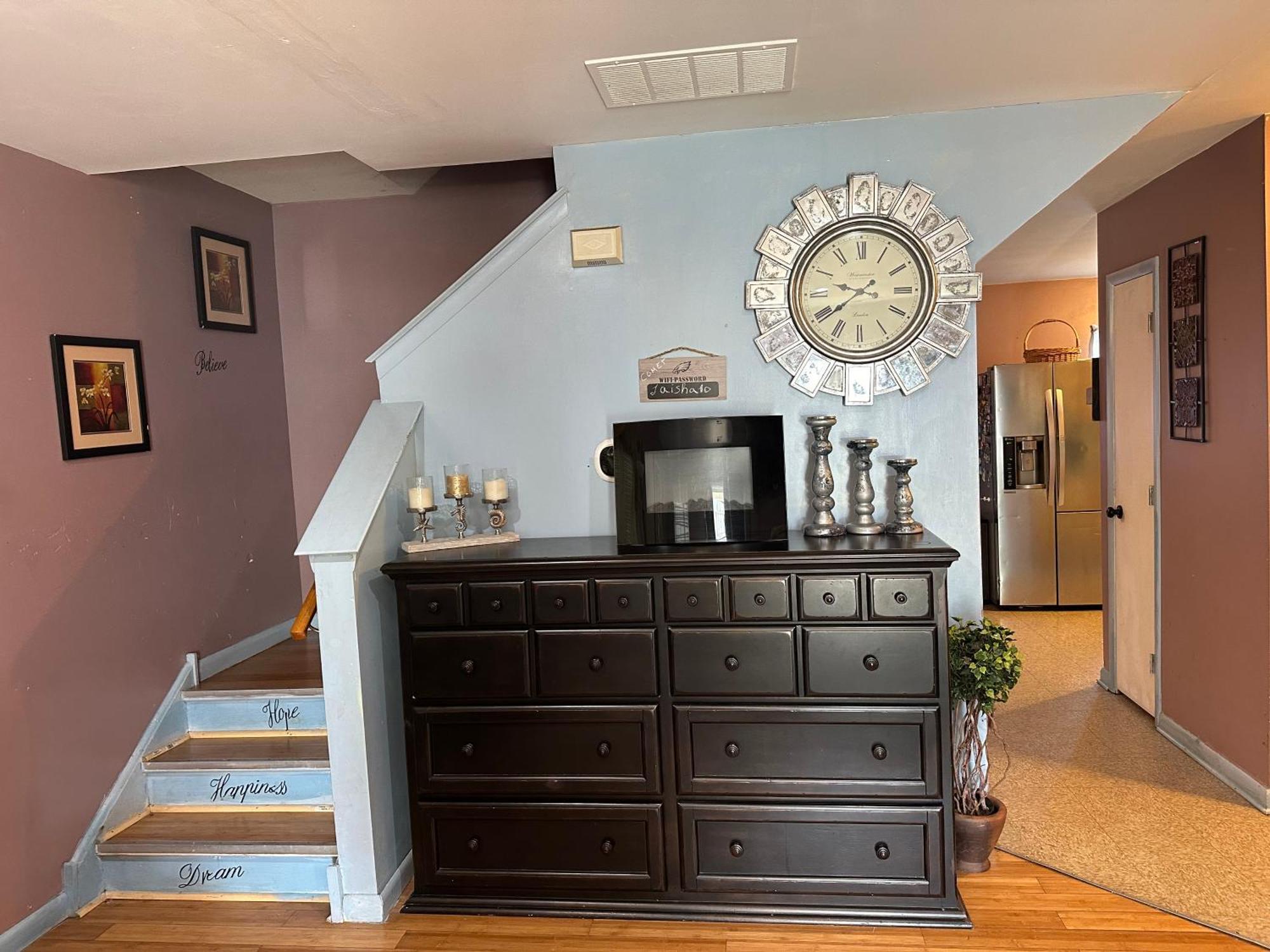 Ferienhaus Colorful 3 Bedrooms Twin Near Center